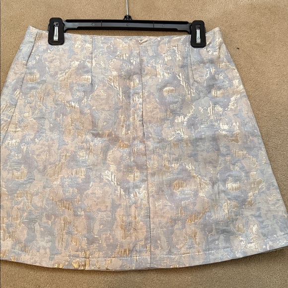 RIHOAS Cream and Silver Textured Mini Skort - Picture 3 of 6
